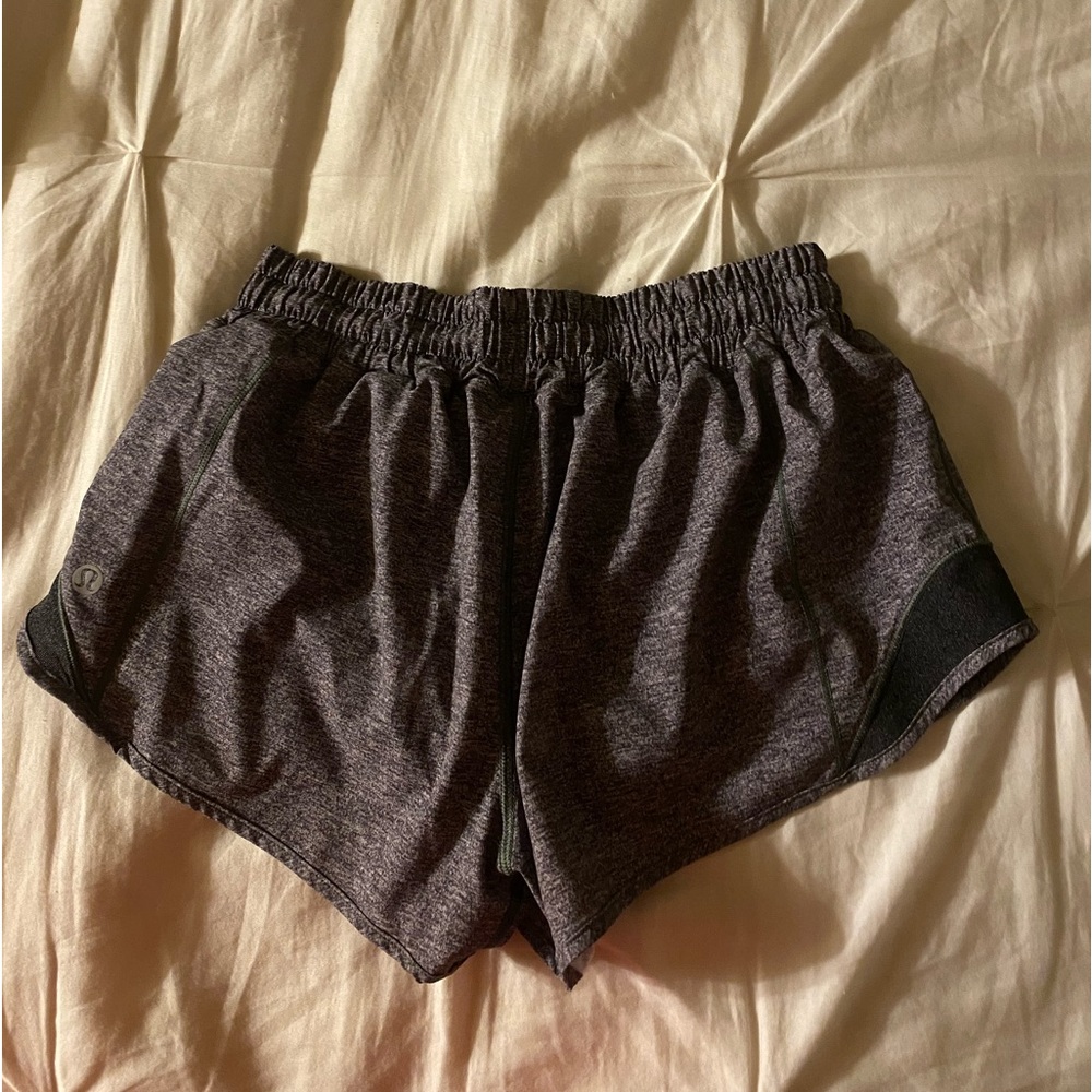 lululemon hotty hot shorts